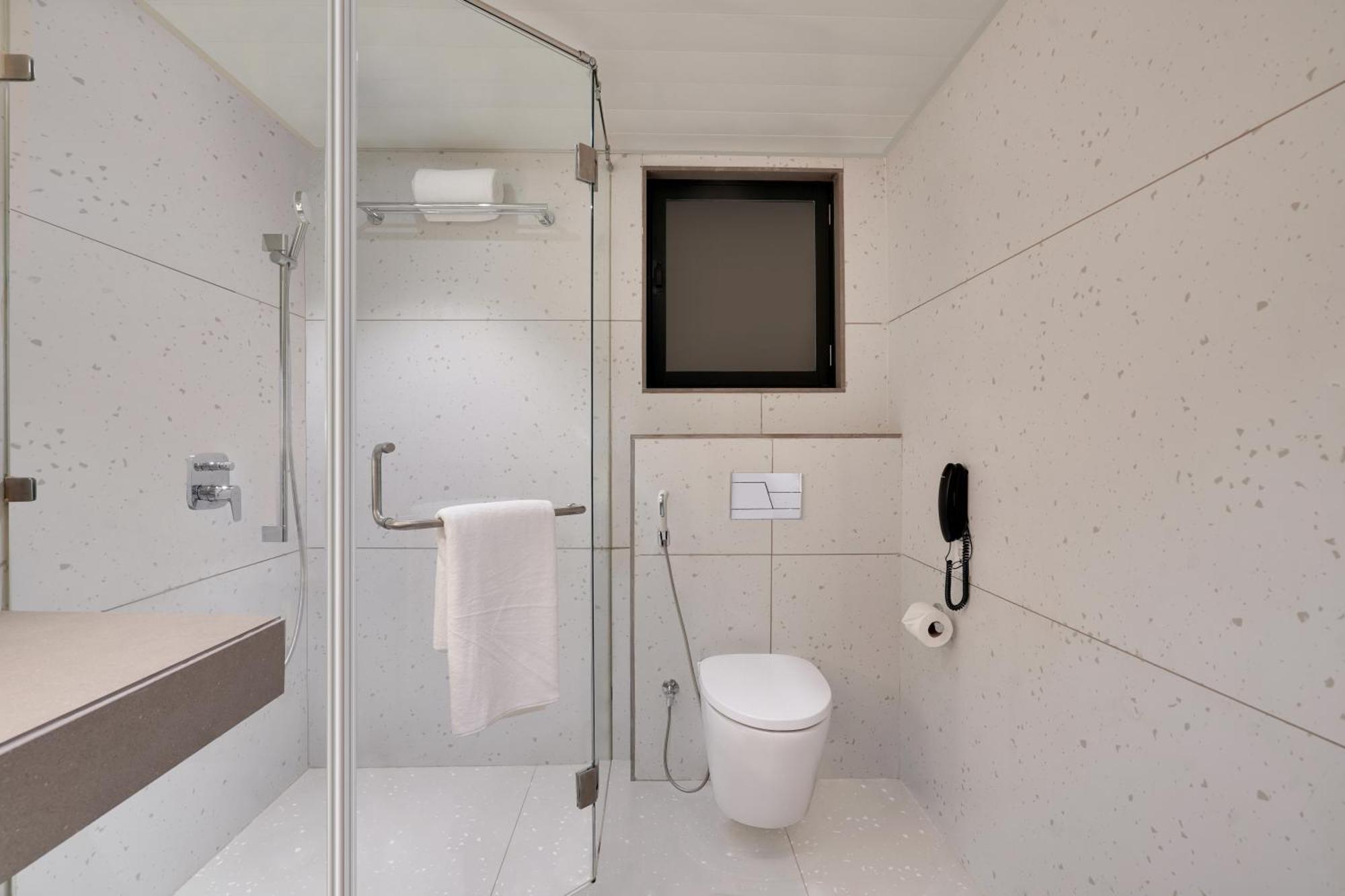 Lemon Tree Hotel, راجكوت المظهر الخارجي الصورة